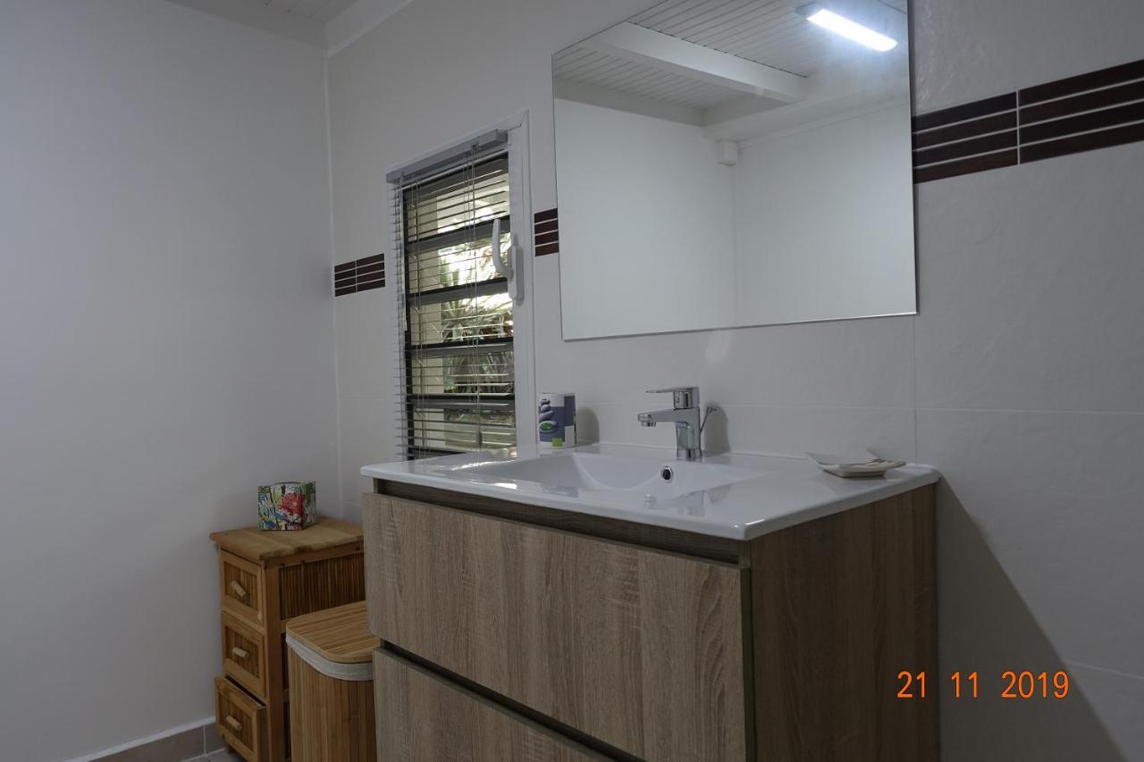 Green House Deshaies Bagian luar foto