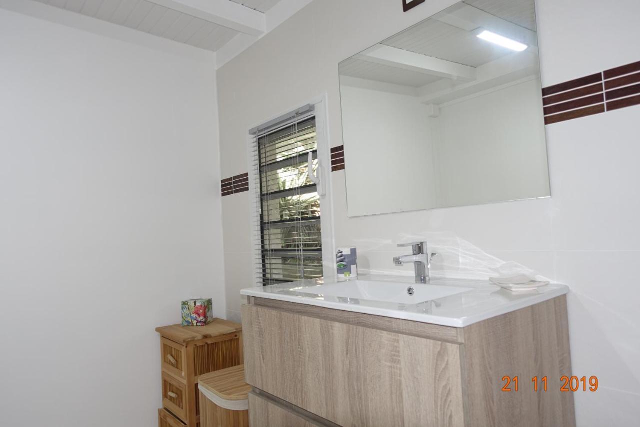 Green House Deshaies Bagian luar foto